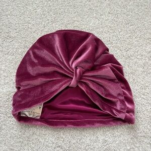 Anthropology- Mer-Sea & Co. Avant Garden Velvet Sleep Cap